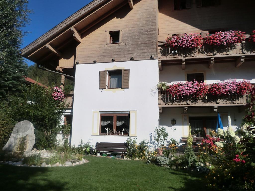 Hotel Burgblick à San Lorenzo di Sebato Extérieur photo